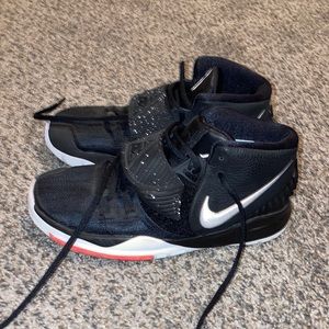 kyrie basketball shoes